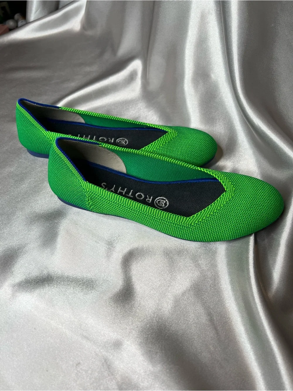 Rothy's Jellybean Kelly Green Round Toe Ballet Flats Size 7